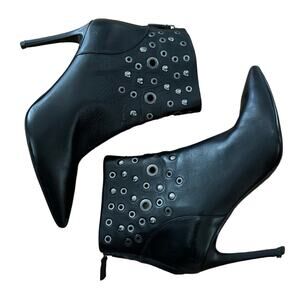 Nine West Topple Leather Black Zip Up Boot Stiletto Heel Pointed Toe size 7.5